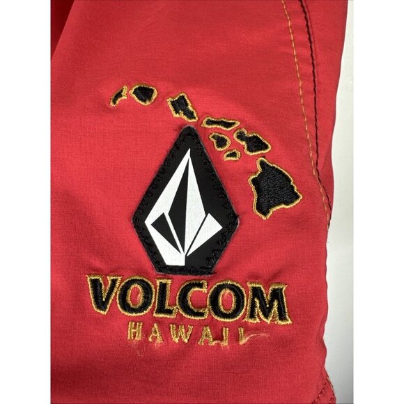 Volcom Men's 40 Mod-Tech Hawaii Hybrid Cargo Shorts Red FLAW Inseam 9.75" - Picture 3 of 11
